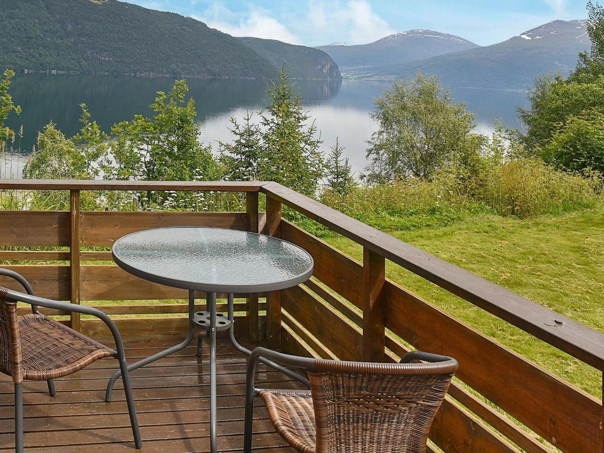 Three-Bedroom Holiday Home In Utvik 1 Reed Chambre photo